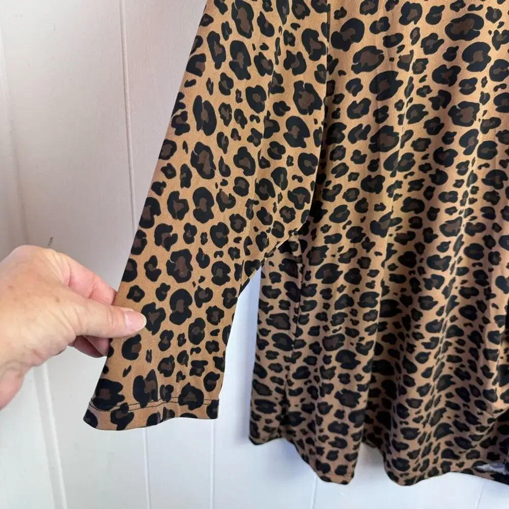 Carmen Marc Valvo Leopard Print 3/4 Sleeve Popover Blouse Women’s Size 3X - Picture 10 of 13